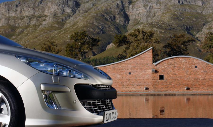  Peugeot 308 2007 года  (фото 95 из 125)